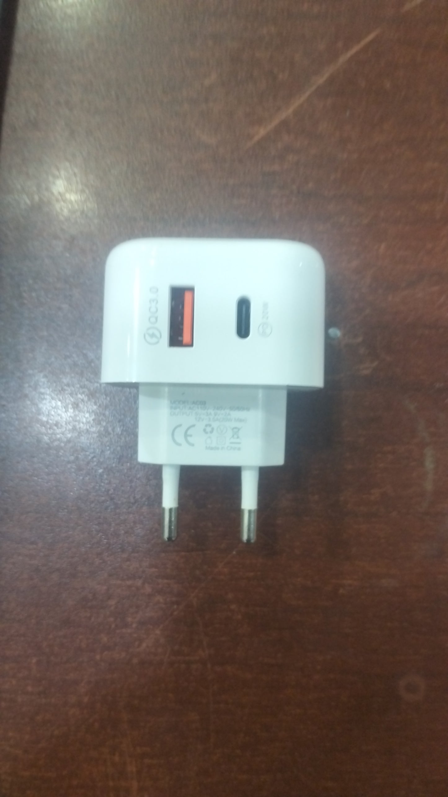 Q.C 3.0 Mobile Adaptor