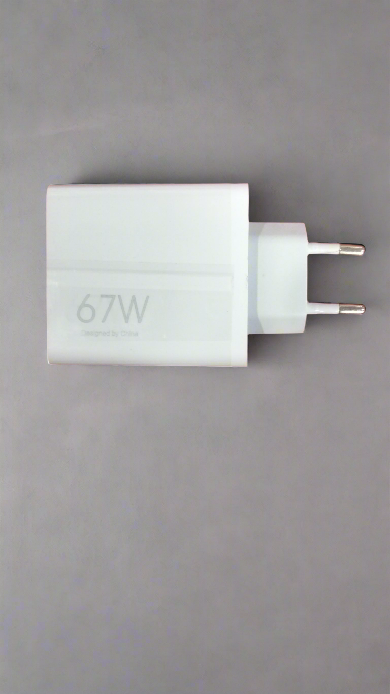 67 watt heavy Duty mobile adapter